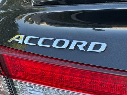Used 2022 Honda Accord Sport Special Edition image 16