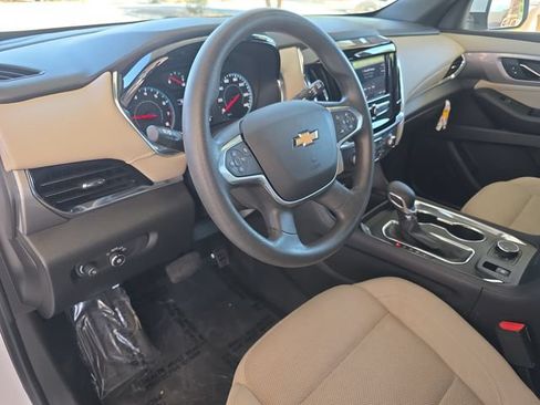 Used 2023 Chevrolet Traverse LS w/ Safety Package FWD image 10