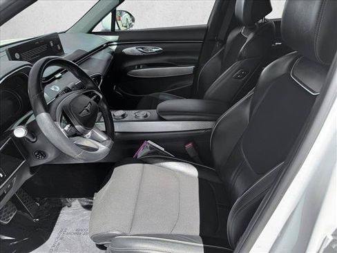 Used 2022 Genesis GV70 3.5T Sport AWD/4WD image 10