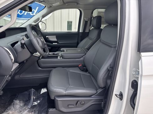 New 2026 Ford Expedition Max Active image 10