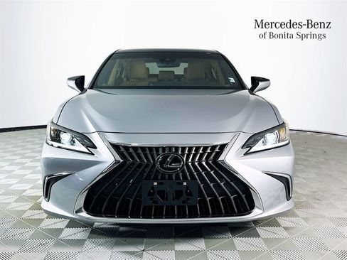 Used 2023 Lexus ES 350 w/ Premium Package FWD image 2