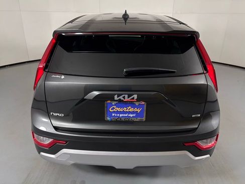 New 2026 Kia Niro LX image 7
