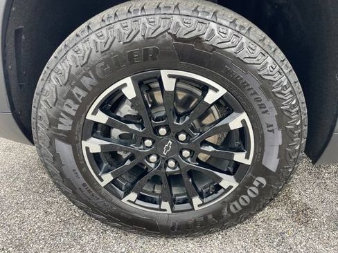 Used 2026 Chevrolet Traverse Z71 w/ Enhanced Driving Package AWD/4WD image 48