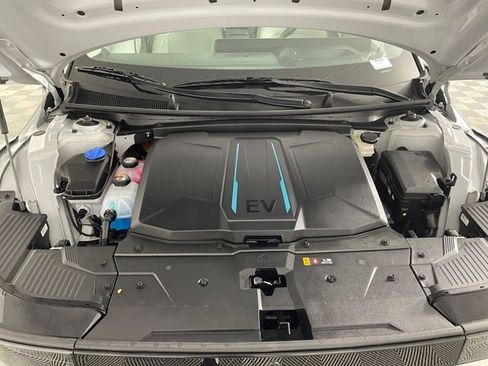 Certified 2024 Hyundai Ioniq 5 Limited RWD image 23