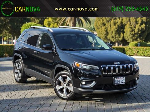 Used 2019 Jeep Cherokee Limited FWD image 1