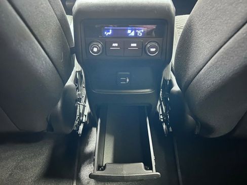 Used 2019 GMC Acadia SLE w/ Driver Alert Package I image 18