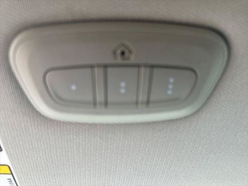 Certified 2019 Jeep Cherokee Limited AWD/4WD image 29