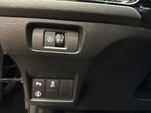 Used 2022 Honda Civic Touring image 29