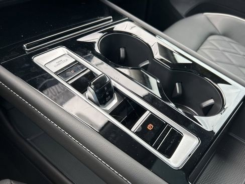 New 2026 Volkswagen Atlas SEL Premium R-Line image 33