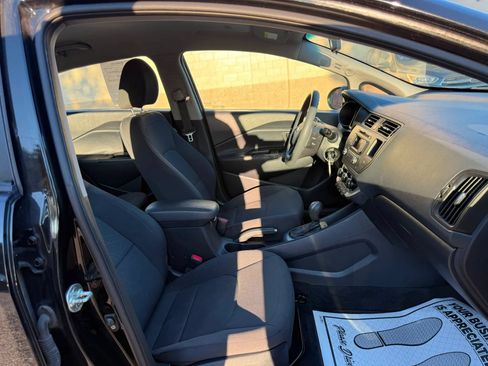 Used 2013 Kia Rio EX FWD image 20