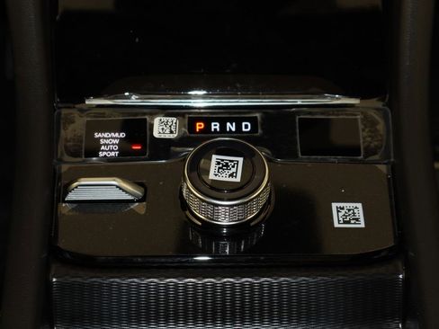 New 2025 Jeep Grand Cherokee L Limited image 13