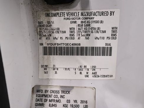 Used 2016 Ford F550 4x4 Regular Cab Super Duty image 38