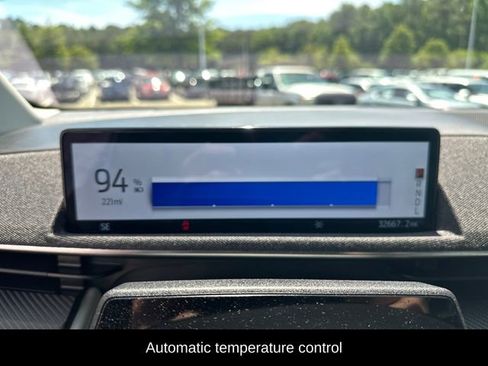 Used 2022 Ford Mustang Mach-E Premium AWD/4WD image 8