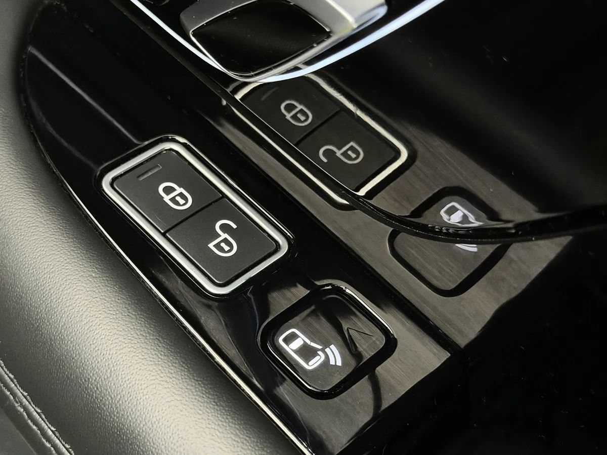Used 2020 Land Rover Range Rover HSE AWD/4WD image 43