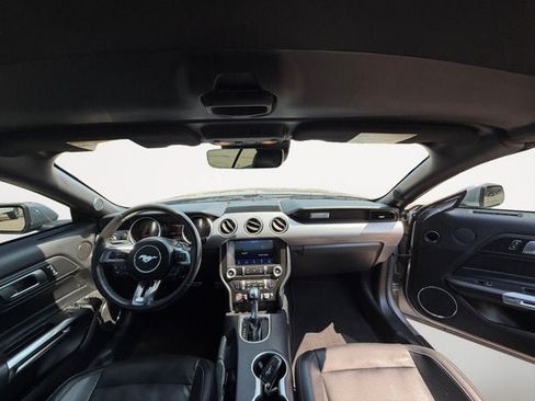 Certified 2022 Ford Mustang Premium RWD image 10