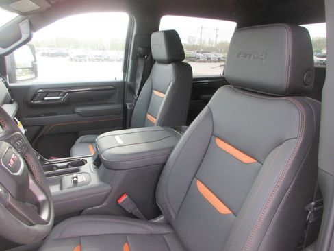 New 2026 GMC Sierra 3500 AT4 image 12