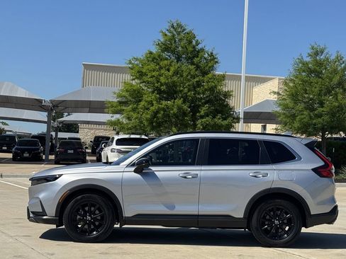 Used 2025 Honda CR-V Sport image 3