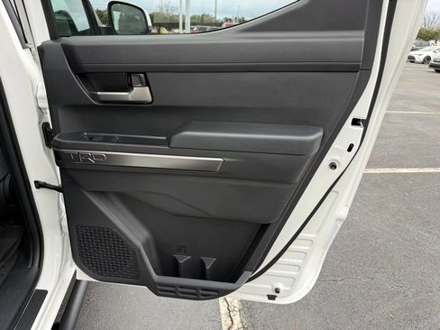 New 2025 Toyota Tacoma TRD Off-Road image 38
