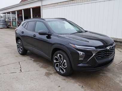 Used 2025 Chevrolet Trax RS
