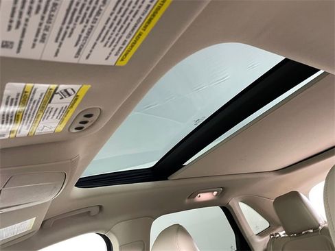 Used 2019 Lincoln MKC Select w/ Select Plus Package image 14