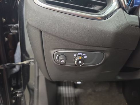 Used 2024 Chevrolet Equinox LS w/ LS Convenience Package FWD image 13