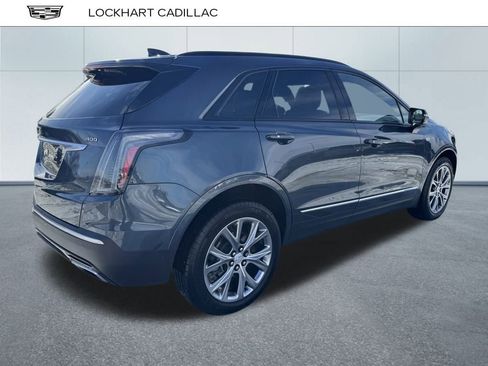 Used 2021 Cadillac XT5 Sportv image 3