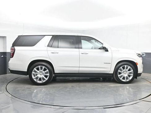 Used 2022 Chevrolet Tahoe High Country AWD/4WD image 15