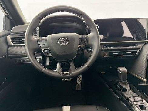 Certified 2025 Toyota Camry SE w/ Multimedia Upgrade Package FWD image 30