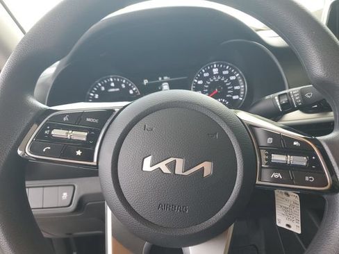 Certified 2023 Kia Forte LXS FWD image 20