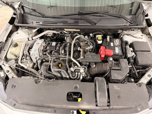 Used 2021 Nissan Sentra SV FWD image 24