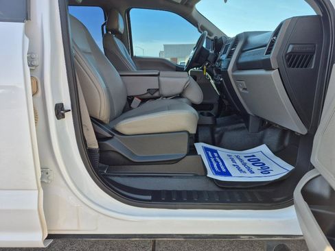 Used 2019 Ford F250 XL w/ Power Equipment Group image 32