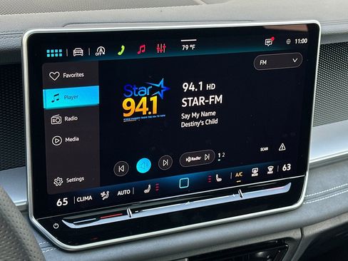 New 2026 Volkswagen Tiguan SE R-Line FWD image 16