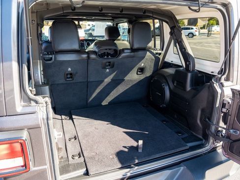 Used 2020 Jeep Wrangler Unlimited Sahara w/ Dual Top Group image 30