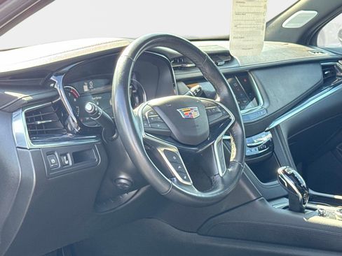 Certified 2024 Cadillac XT5 Premium Luxury image 10
