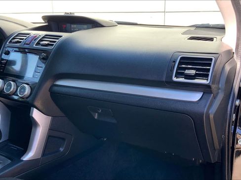 Used 2016 Subaru Forester 2.5i Premium image 15
