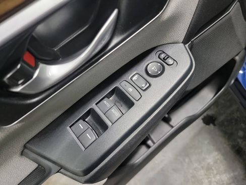 Used 2018 Honda CR-V EX image 14