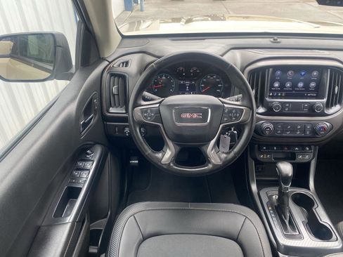 Used 2022 GMC Canyon AT4 w/ Trailering Package AWD/4WD image 11