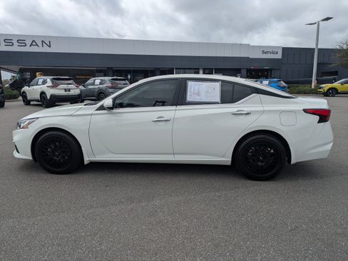 Certified 2021 Nissan Altima 2.5 S image 6