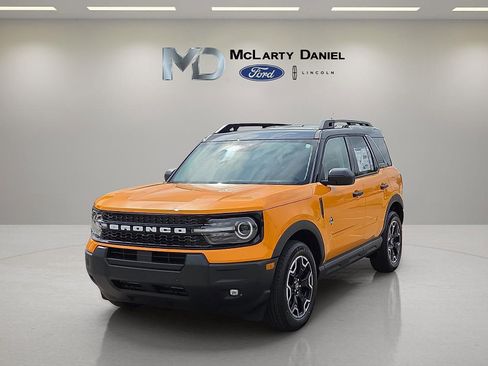 New 2026 Ford Bronco Sport Outer Banks AWD/4WD image 2