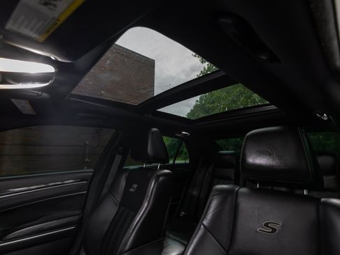 Used 2021 Chrysler 300 S w/ S Model Appearance Package RWD image 12