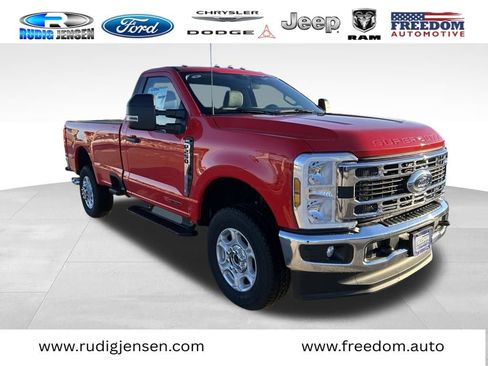 New 2026 Ford F250 XLT image 3