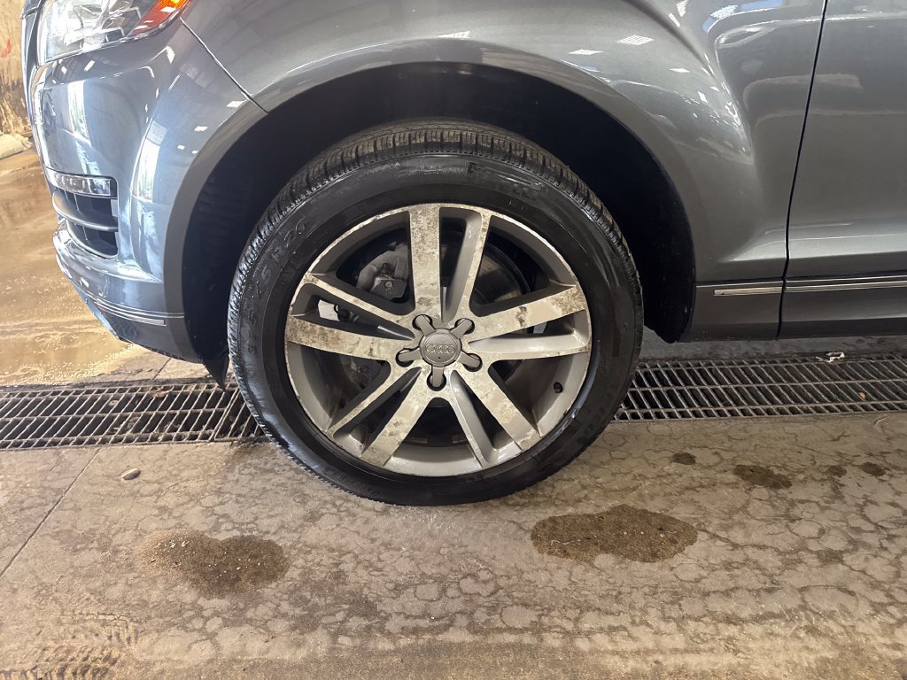 Used 2014 Audi Q7 TDI Prestige AWD/4WD image 10