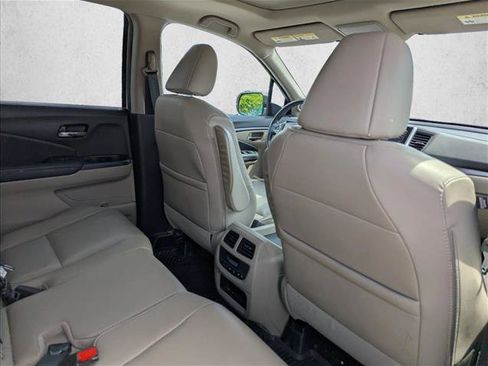 Used 2017 Honda Pilot EX-L image 29