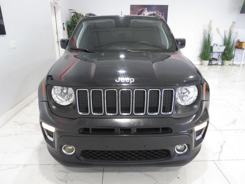 Used 2020 Jeep Renegade Latitude FWD image 9