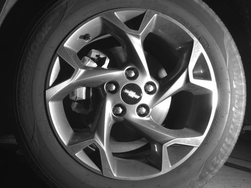 Used 2025 Chevrolet Trax LT w/ LT Convenience Package FWD image 12