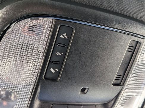 Used 2022 Dodge Durango SXT w/ Blacktop Package image 19