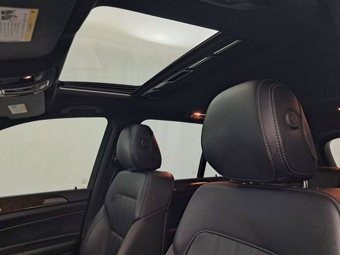 Used 2016 Mercedes-Benz GLE 350 4MATIC SUV Premium image 6