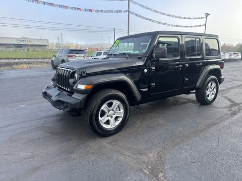 Used 2021 Jeep Wrangler Unlimited Sport image 8