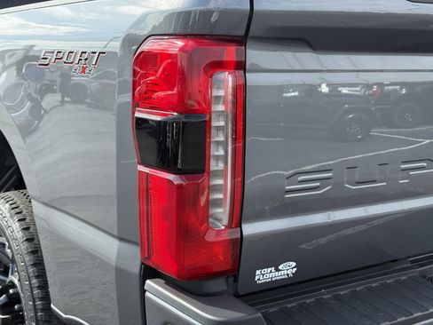 Certified 2024 Ford F250 Lariat w/ Lariat Ultimate Package image 8