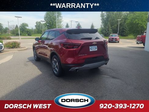 Used 2025 Chevrolet Blazer LT AWD/4WD image 3